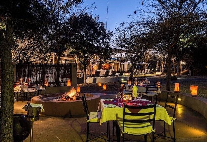 ホテル Zebula Boutique