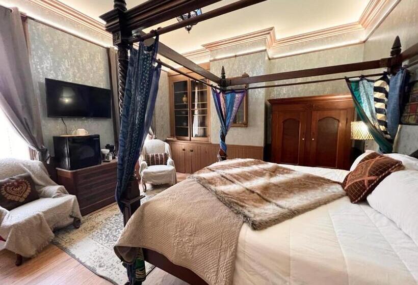 1001 Nights Historic Bed And Breakfast Adults Only