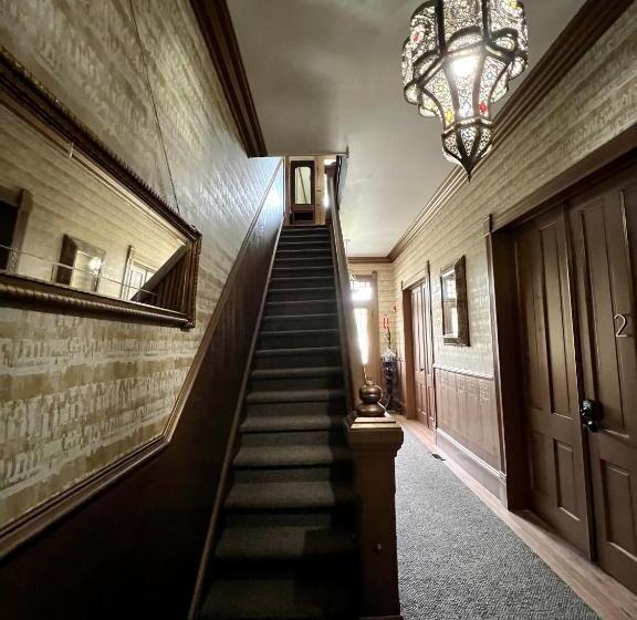 1001 Nights Historic Bed And Breakfast Adults Only