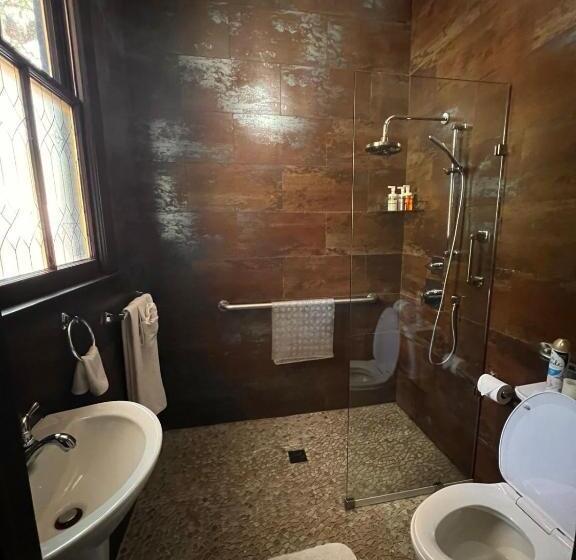 1001 Nights Historic Bed And Breakfast Adults Only