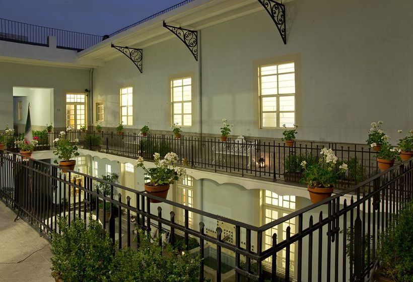 ユースホステル Casa San Ildefonso