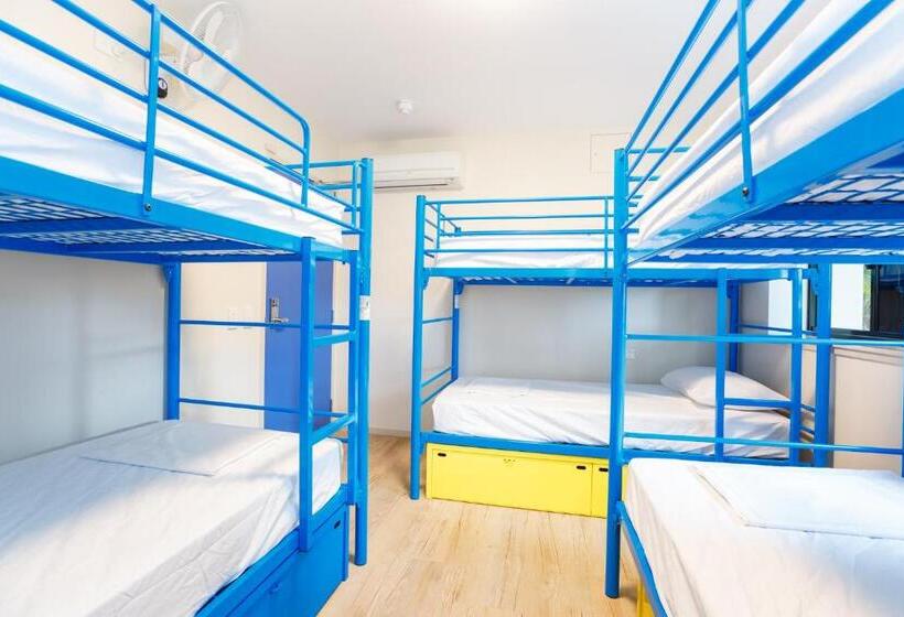 فندق صغير Global Backpackers Cairns