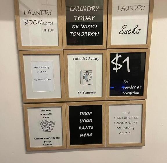 הוסטל Youth Shack Backpackers Darwin