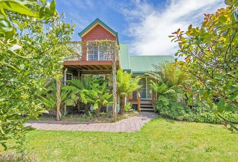 Aloft Boutique Accommodation