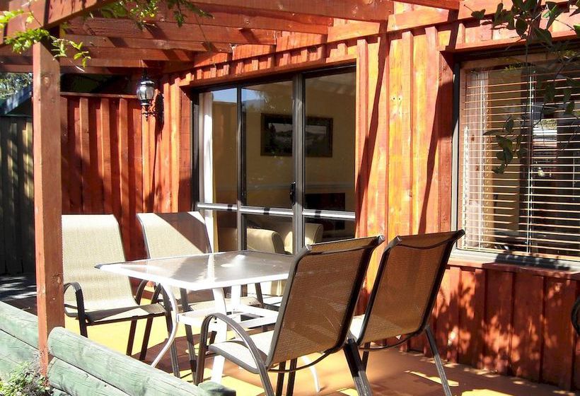 Alpine Springs Motel