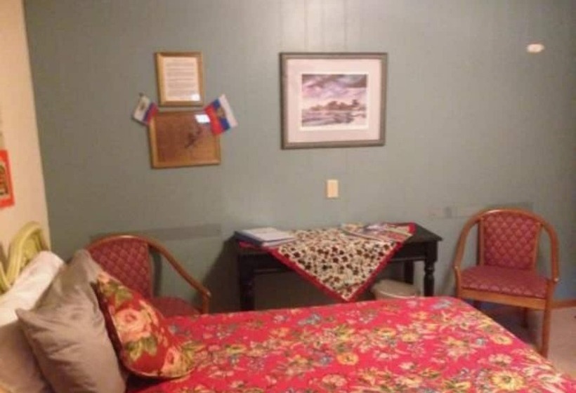 Anchorage Walkabout Town B&b