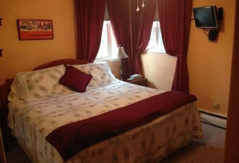 Anchorage Walkabout Town B&b