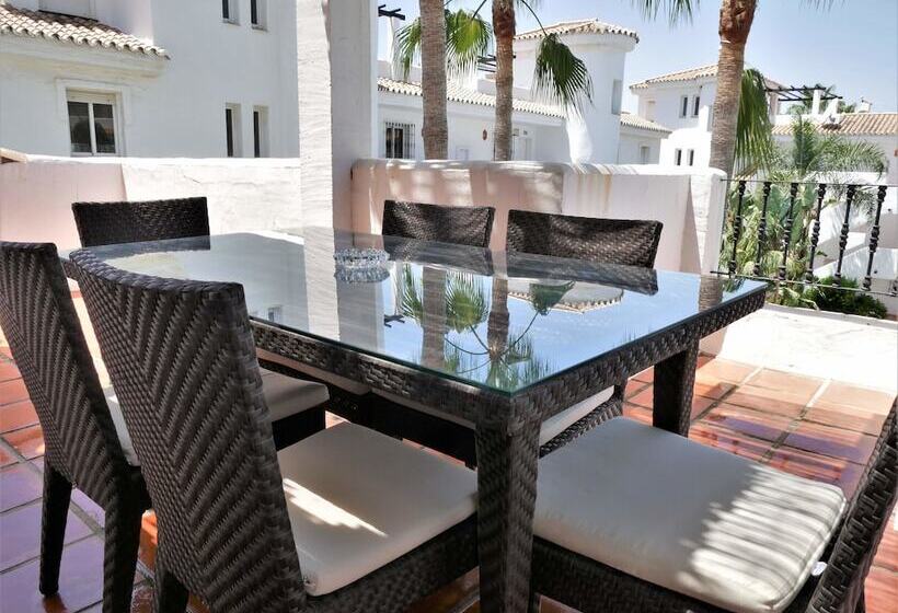 Serinamar  Los Naranjos De Marbella