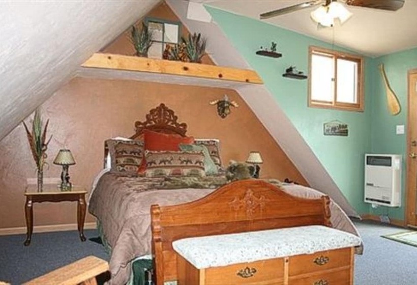 At The Waters Edge Bed & Breakfast