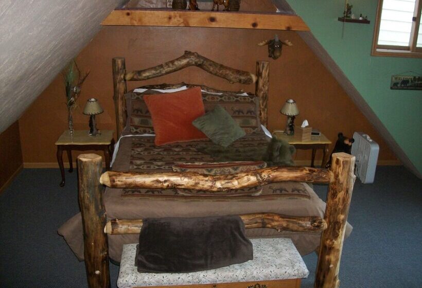 At The Waters Edge Bed & Breakfast