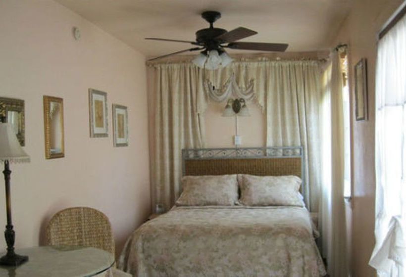 مبيت وإفطار A White Jasmine Inn