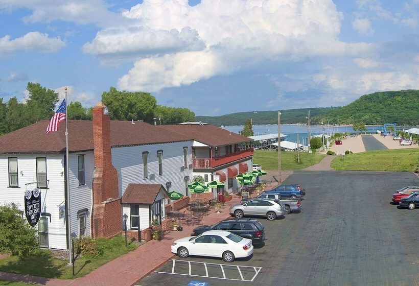 مبيت وإفطار Afton House Inn