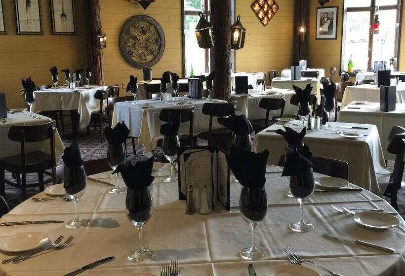 مبيت وإفطار Afton House Inn