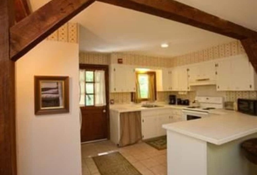 مبيت وإفطار Arlington S West Mountain Inn