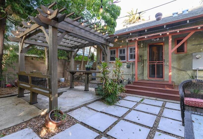 مبيت وإفطار Beachrunners Inn