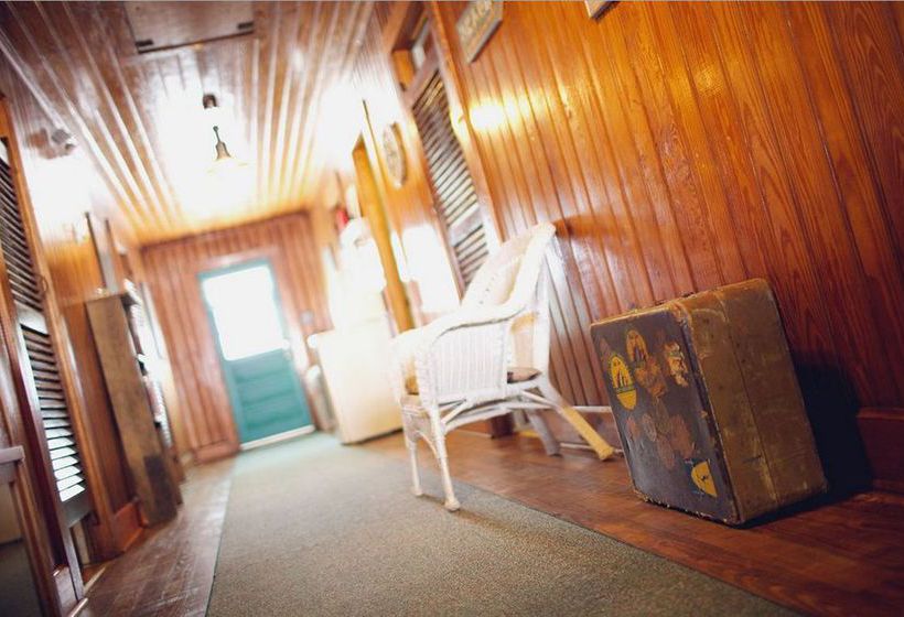 Beacon House Inn Bed & Breakfast