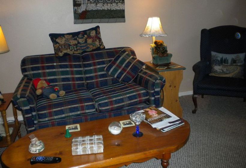 민박 Bears Lair Inn