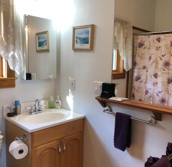 민박 Coppertoppe Inn & Retreat Center