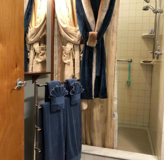 민박 Coppertoppe Inn & Retreat Center