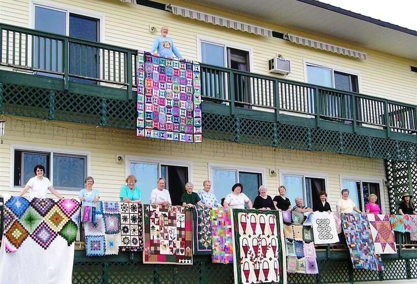 민박 Coppertoppe Inn & Retreat Center