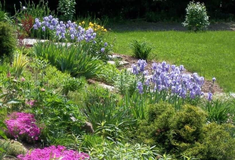 민박 Coppertoppe Inn & Retreat Center