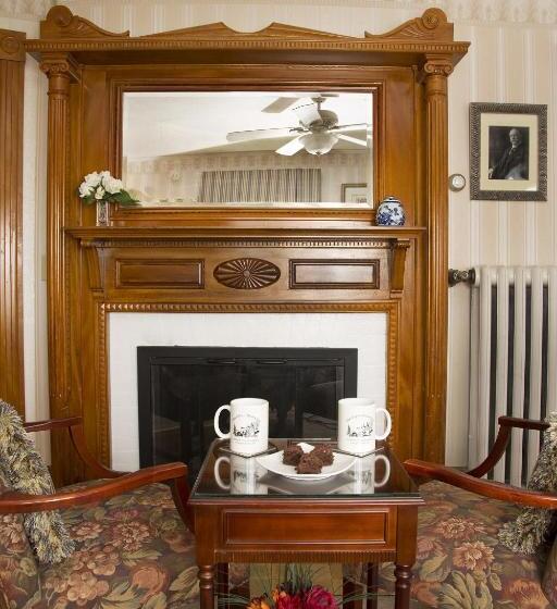 مبيت وإفطار Glynn House Inn