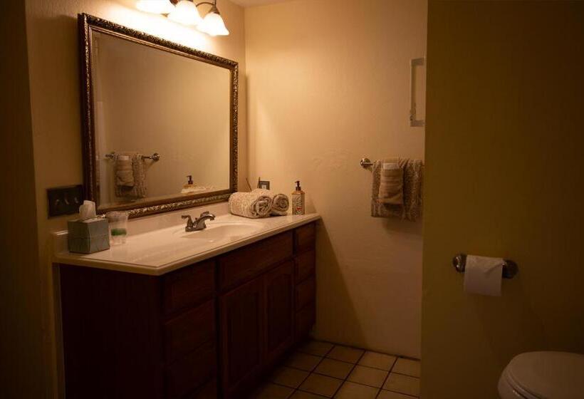 مبيت وإفطار Hawaii Island Resort