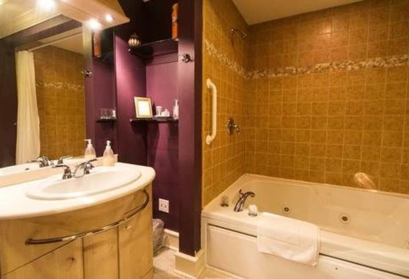 Bed and Breakfast Hidden Garden Cottages & Suites