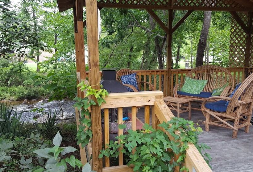 민박 Hummingbird Inn