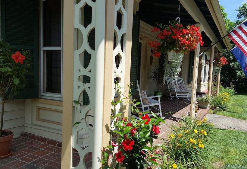 민박 Hummingbird Inn