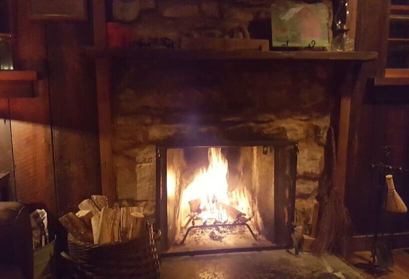 민박 Hummingbird Inn