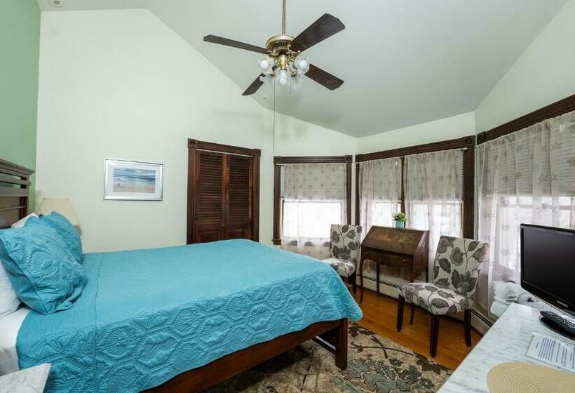 ベッドアンドブレックファースト The Inn At The Oaks