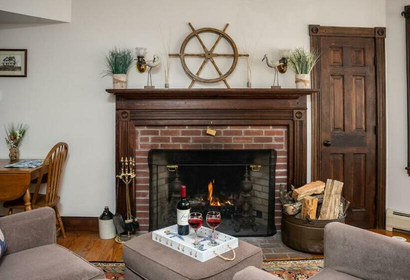 ベッドアンドブレックファースト The Inn At The Oaks