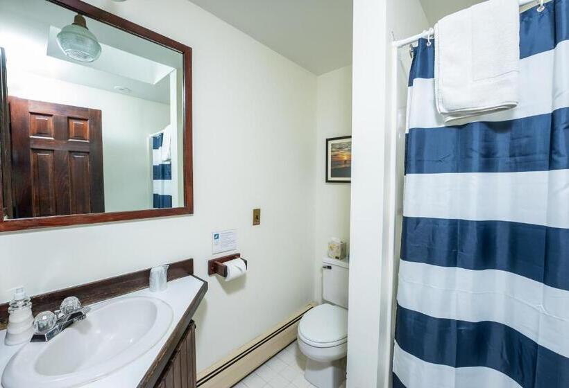 ベッドアンドブレックファースト The Inn At The Oaks