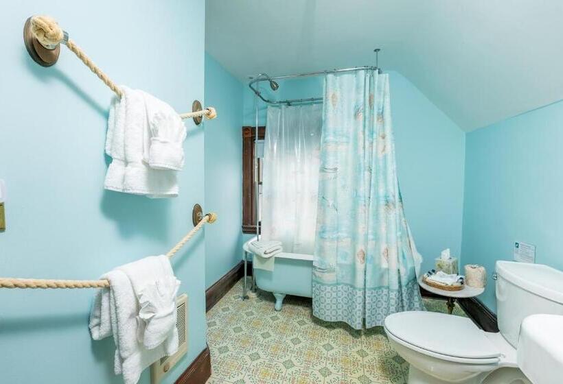 ベッドアンドブレックファースト The Inn At The Oaks