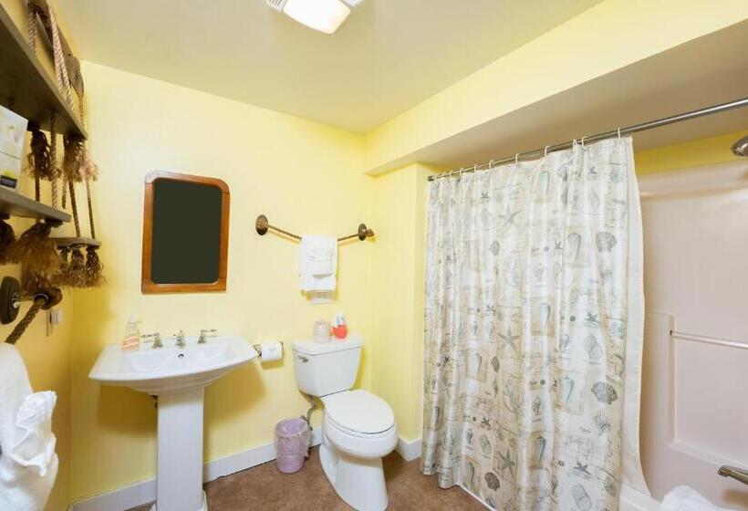 ベッドアンドブレックファースト The Inn At The Oaks