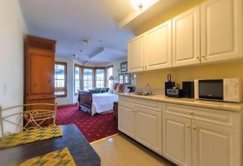 مبيت وإفطار Majestic