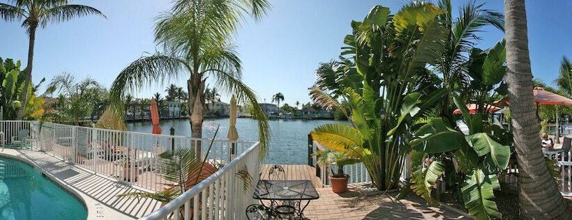 مبيت وإفطار Manatee Bay Inn   Near Fishing Pier Fort Myers Beach