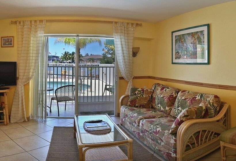 צימר Manatee Bay Inn   Near Fishing Pier Fort Myers Beach