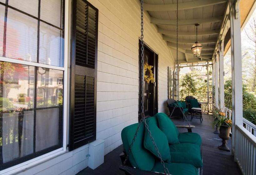 민박 Marshall Slocum Inn