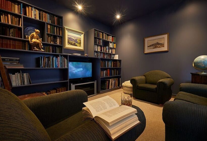 مبيت وإفطار Matuka Luxury Lodge