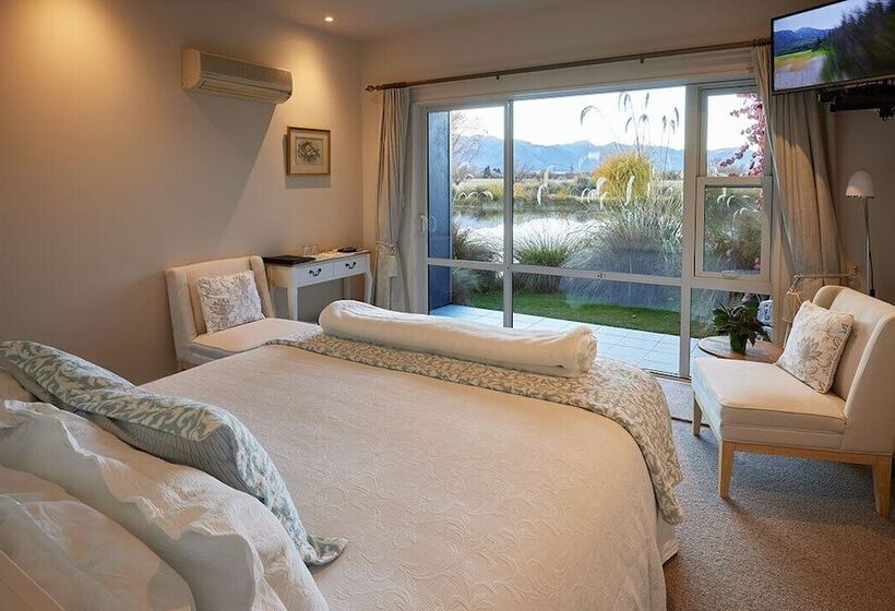 مبيت وإفطار Matuka Luxury Lodge