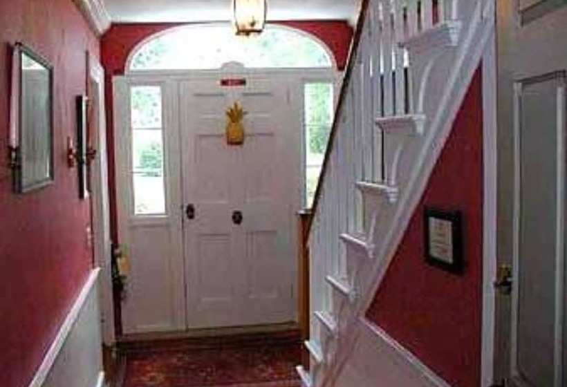 مبيت وإفطار Pepper House Inn