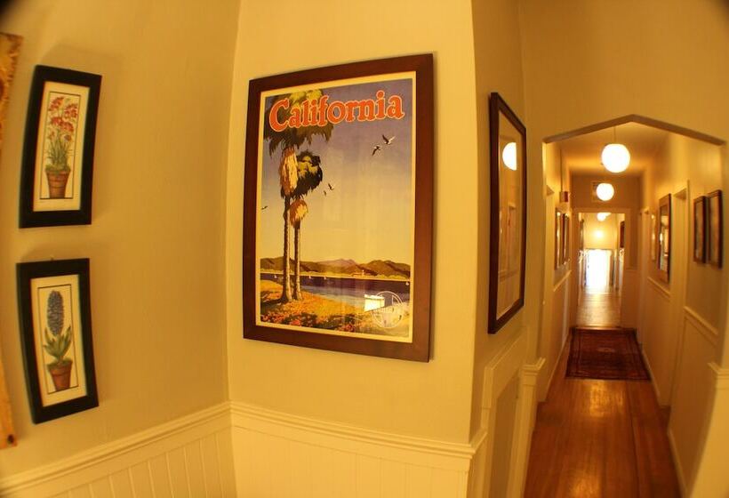 مبيت وإفطار San Anselmo Inn