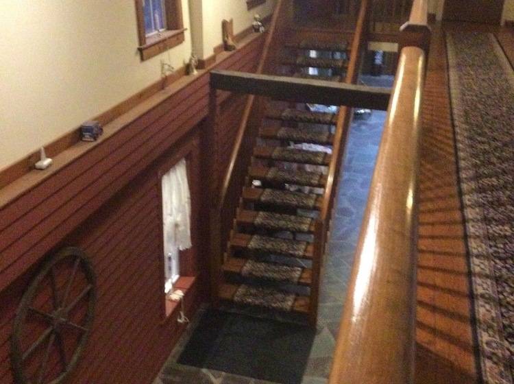 مبيت وإفطار Stagecoach House Inn