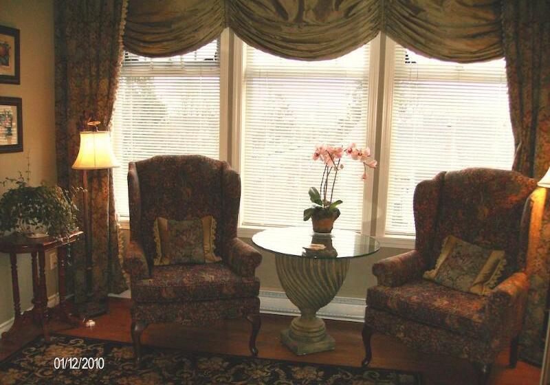 تختخواب و صبحانه The Beacon Inn At Sidney