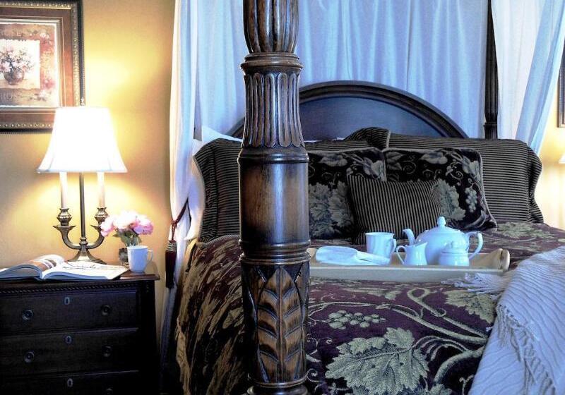 تختخواب و صبحانه The Beacon Inn At Sidney