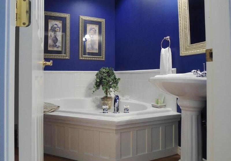 تختخواب و صبحانه The Beacon Inn At Sidney