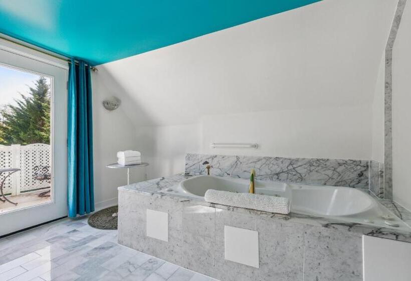 مبيت وإفطار The Columbia Inn At Peralynna