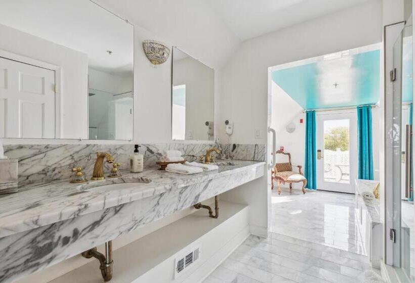 مبيت وإفطار The Columbia Inn At Peralynna